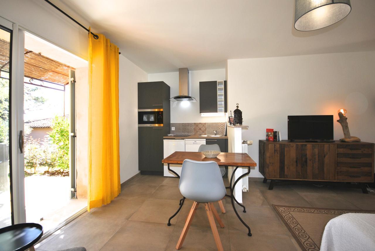 B&B La Badelle Gordes Exteriör bild