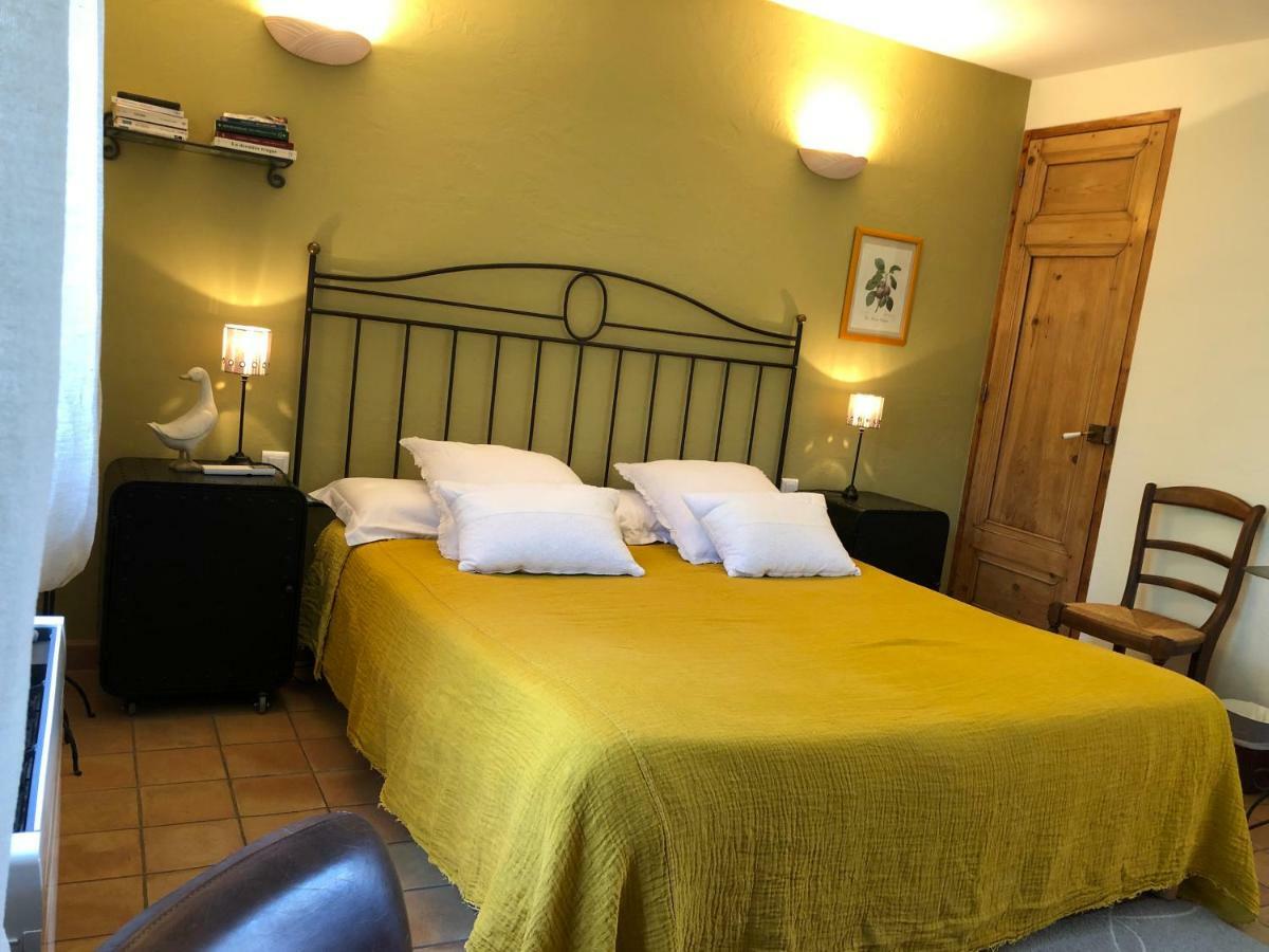 B&B La Badelle Gordes Exteriör bild